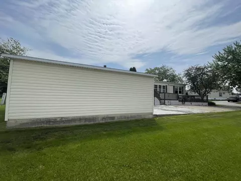 4864 Augusta Blvd, Monee, IL 60449 photo 3