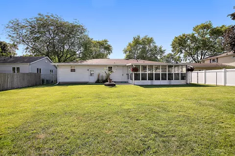 378 N Jackson Ave, Bradley, IL 60915 photo 17
