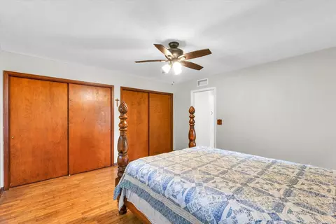 115 E Bond St, Monticello, IL 61856 photo 23