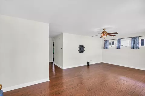 115 E Bond St, Monticello, IL 61856 photo 29