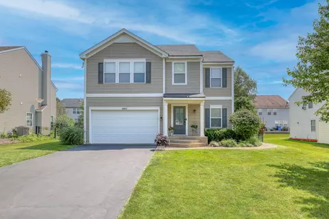 1097 Robinson St, Elburn, IL 60119