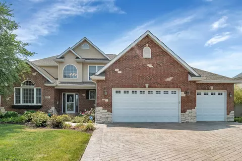 322 W Frontier Dr, Minooka, IL 60447