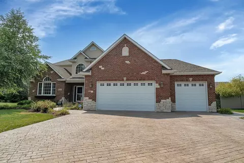 322 W Frontier Dr, Minooka, IL 60447 photo 3