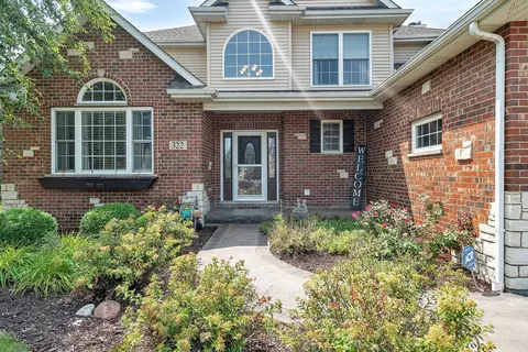 322 W Frontier Dr, Minooka, IL 60447 photo 2