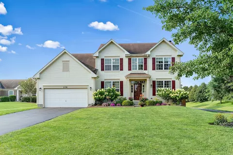 236 Wilkins Rd, Sycamore, IL 60178