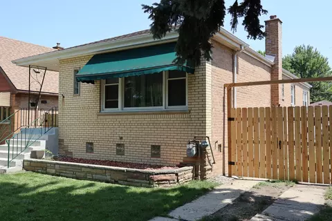 6233 S Merrimac Ave, Chicago, IL 60638