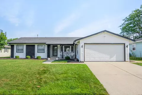 420 Yarmouth Rd, Elk Grove Village, IL 60007