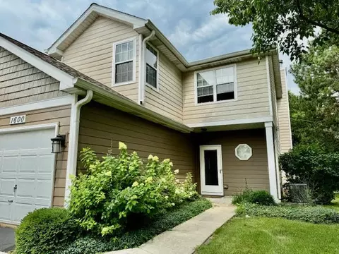 1600 Woodhaven Ct #0, Mundelein, IL 60060