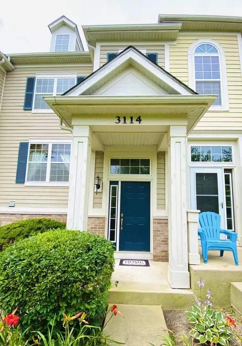 3114 Valley Falls St, Elgin, IL 60124