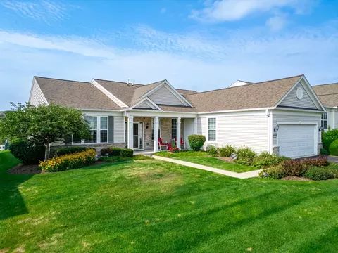 3662 Monticeto Cir, Mundelein, IL 60060