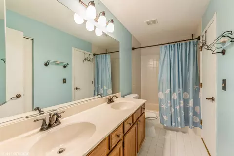 660 Regal Ln, Algonquin, IL 60102 photo 12