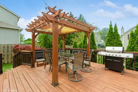660 Regal Ln, Algonquin, IL 60102 photo 16