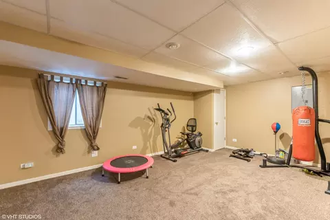 660 Regal Ln, Algonquin, IL 60102 photo 13