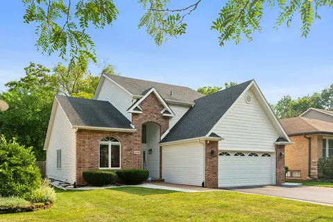 2318 Hutchison Rd, Flossmoor, IL 60422