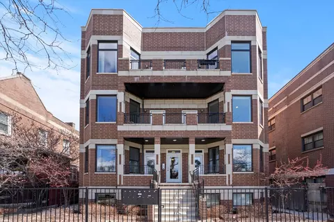 1739 N Humboldt Blvd #2S, Chicago, IL 60647