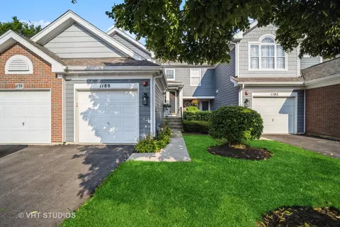 1180 Harbor Ct, Glendale Heights, IL 60139