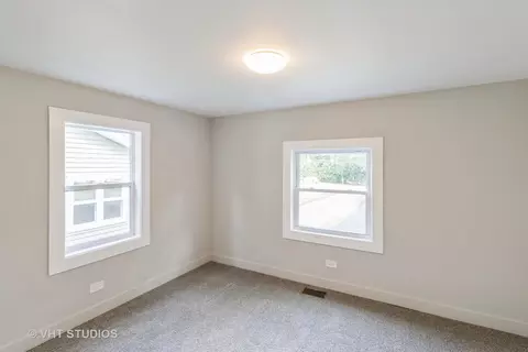 Bedroom - 54 Deerpath Rd, Deer Park, IL 60010 photo 2 of 3