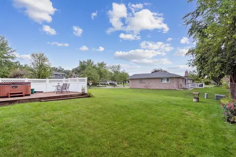 Exterior - 19948 Catherine Ln, Mokena, IL 60448 photo 1 of 4