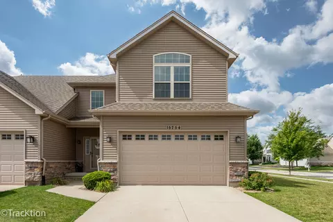 15754 Cove Cir, Plainfield, IL 60544 photo 2