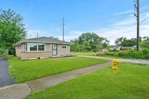 16112 Marshfield Ave, Markham, IL 60428 photo 2