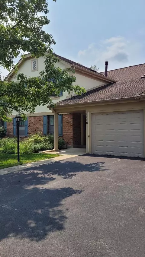 1118 Woodbury Ln #D1, Wheeling, IL 60090