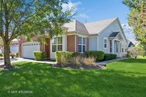 1195 Patrick Henry Pkwy #1195, Bolingbrook, IL 60490
