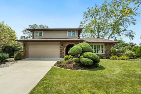 9101 Sheri Ln, Orland Park, IL 60462