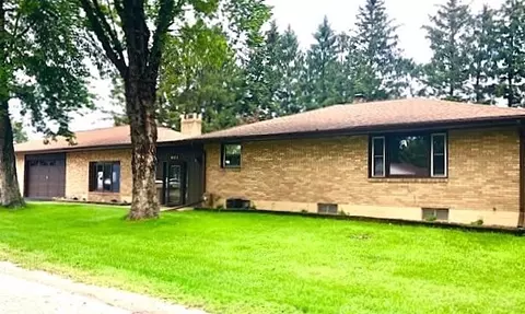 1316 13th Ave, Rock Falls, IL 61071