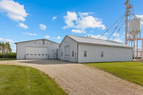 11317 Getty Rd, Marengo, IL 60152 photo 6