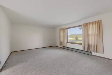 11317 Getty Rd, Marengo, IL 60152 photo 12