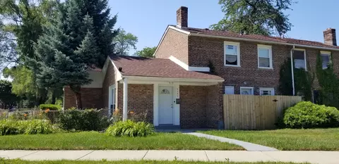 9150 S Burnside Ave, Chicago, IL 60619