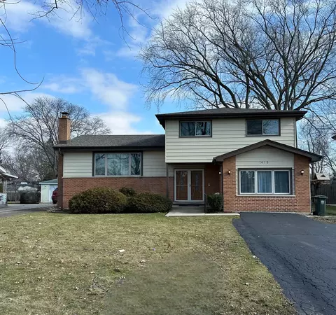 1415 N Lama Ln, Mount Prospect, IL 60056