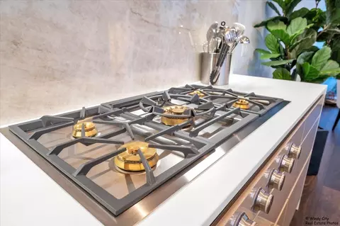 363 E Wacker Dr #6601, Chicago, IL 60601 photo 8
