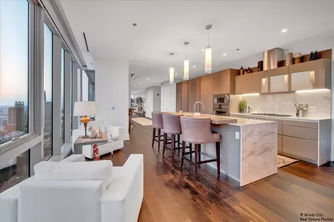 363 E Wacker Dr #6601, Chicago, IL 60601 photo 4