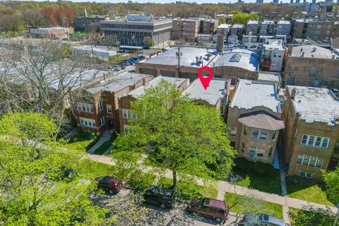 View/Area - 6431 N Artesian Ave, Chicago, IL 60645 photo 2 of 4