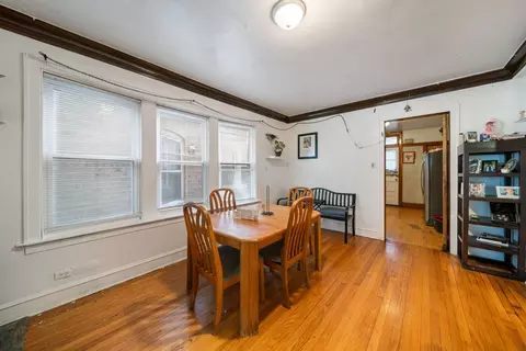 Dining - 6431 N Artesian Ave, Chicago, IL 60645 photo 1 of 1