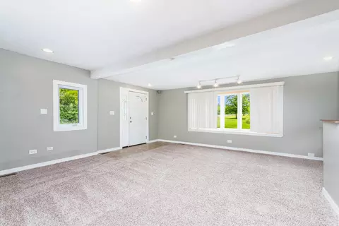 Living - 4 N174 Verrill Ave, Addison, IL 60101 photo 1 of 2