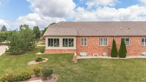 501 Spring Ridge Dr, Bloomington, IL 61704 photo 47