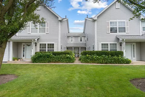 1338 Orleans Dr, Mundelein, IL 60060