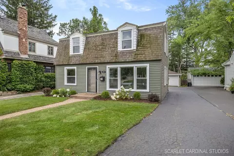 125 W Adams St, Villa Park, IL 60181