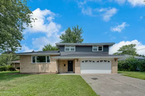 16539 Claire Ln, South Holland, IL 60473