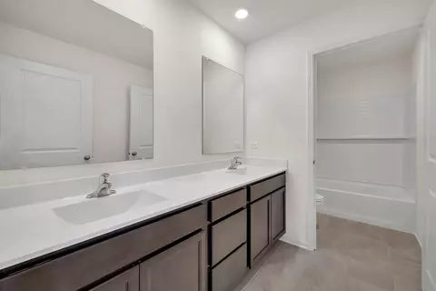 3653 Ancient Oak Dr, Elgin, IL 60124 photo 20