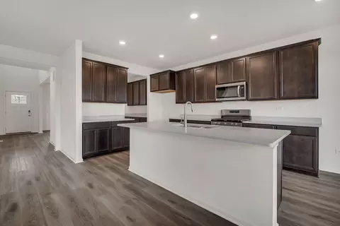3653 Ancient Oak Dr, Elgin, IL 60124 photo 7