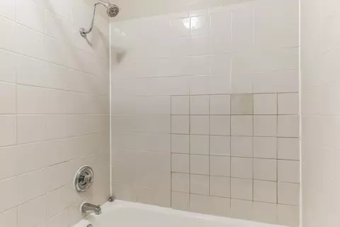 1982 Georgetown Ln, Hoffman Estates, IL 60195 photo 24