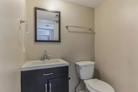 1982 Georgetown Ln, Hoffman Estates, IL 60195 photo 25