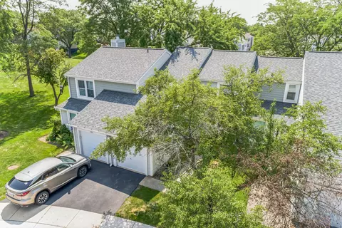 1982 Georgetown Ln, Hoffman Estates, IL 60195 photo 6