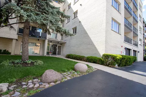 1010 N Harlem Ave #405, River Forest, IL 60305