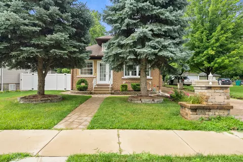 904 Cochrane Ave, Joliet, IL 60436