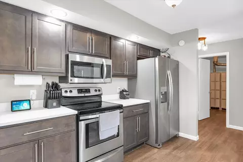 Kitchen - 606 Compton Ave, Champaign, IL 61822 photo 5 of 6