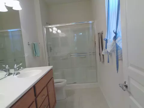 2809 Edgewater Dr, Elgin, IL 60124 photo 7